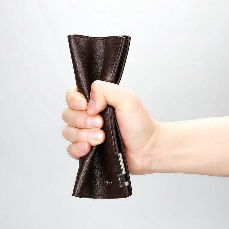 Men’s Leather Bi-Fold Wallet With Classic Design, Durable Leather Material, Easy Carrying, And Everyday Use For Style And Functionality - Black