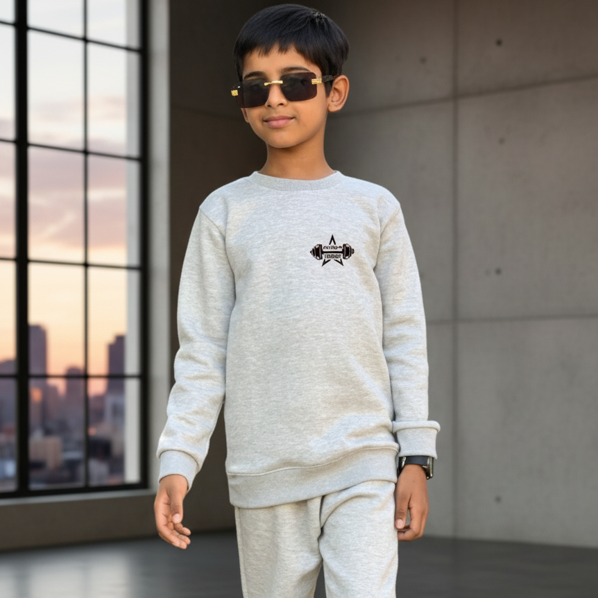 Grey Printed Fleece Winter Kids Tracksuit | Warm Sweatshirt & Trouser Set for Boys & Girls – Soft, Cozy & Stylish OutfitFOR BABY AND KIDS 2l